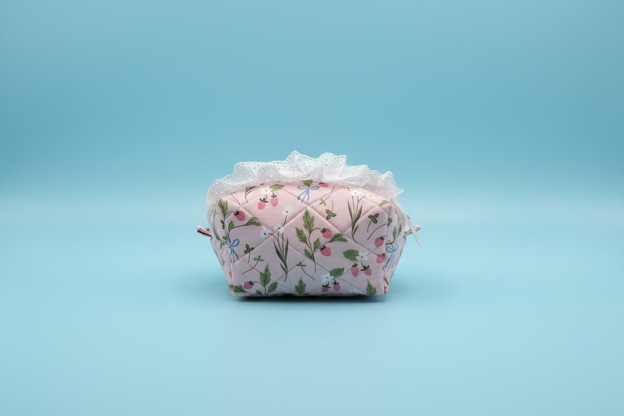 Large boxy pouch with ruffle
